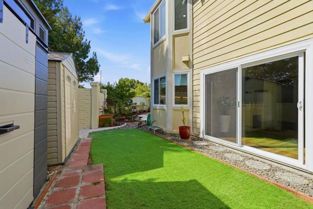 668 Erie Circle, Milpitas, CA 95035