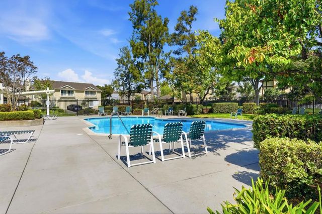 668 Erie Circle, Milpitas, CA 95035