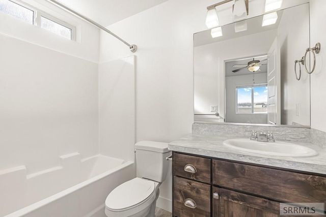 580 Sanford Street, Idaho Falls, ID 83404