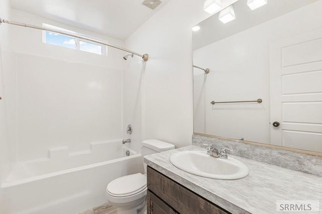 580 Sanford Street, Idaho Falls, ID 83404