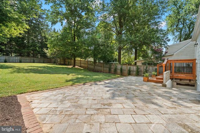 2909 FAIRMONT ST, Falls Church, VA 22042