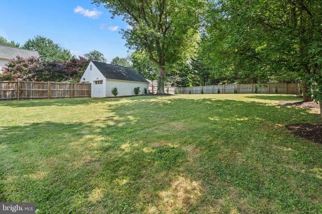 2909 FAIRMONT ST, Falls Church, VA 22042