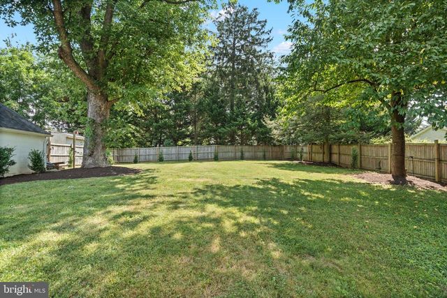 2909 FAIRMONT ST, Falls Church, VA 22042