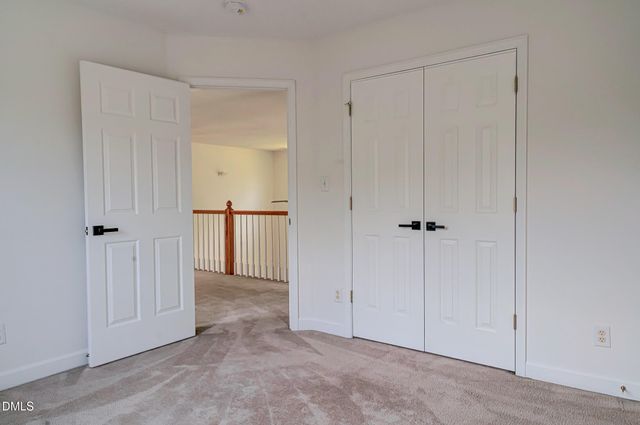 2517 Cambridge Road, Burlington, NC 27215