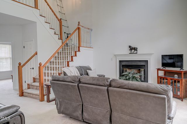 2517 Cambridge Road, Burlington, NC 27215