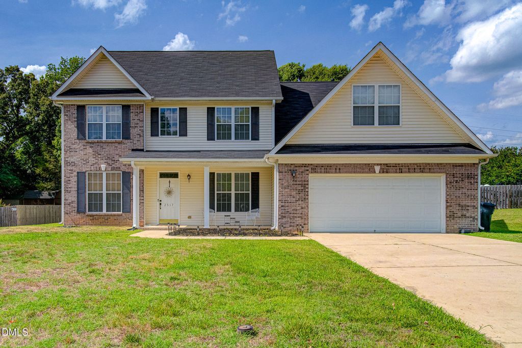 2517 Cambridge Road, Burlington, NC 27215