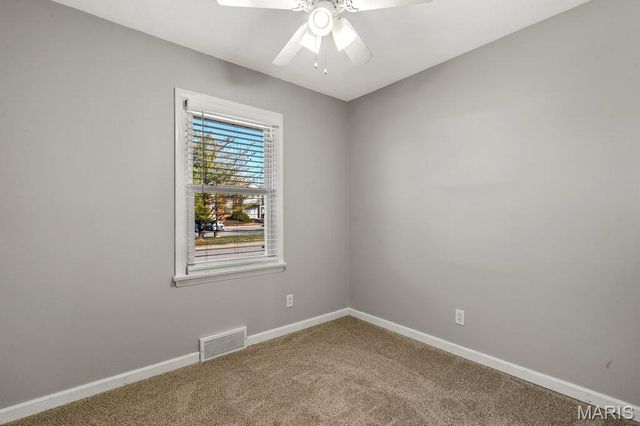 10738 Saint Cosmas Lane, St Ann, MO 63074