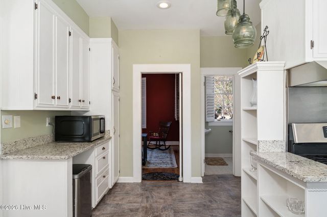 512 E Hill Street, Warsaw, NC 28398