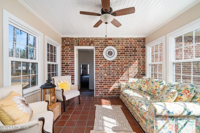 512 E Hill Street, Warsaw, NC 28398