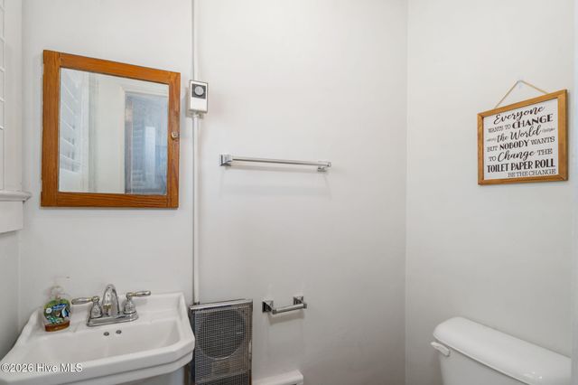 512 E Hill Street, Warsaw, NC 28398