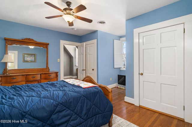 512 E Hill Street, Warsaw, NC 28398