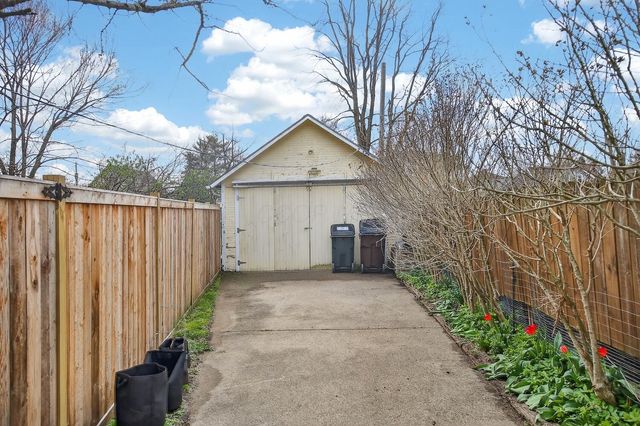 612 E High Street, Mount Vernon, OH 43050