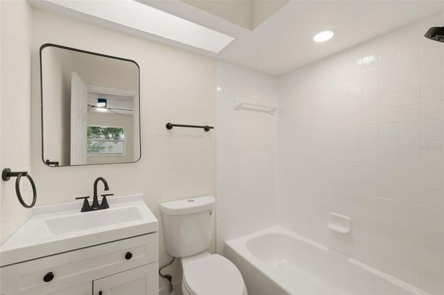 205 SOMERSET LANE, Palm Harbor, FL 34684