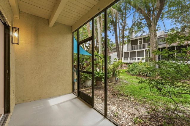 205 SOMERSET LANE, Palm Harbor, FL 34684