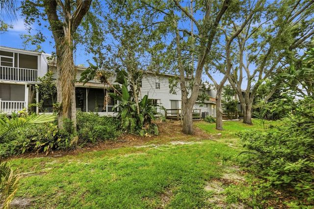 205 SOMERSET LANE, Palm Harbor, FL 34684