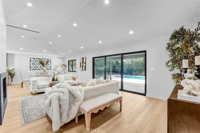 6847 Katherine, Van Nuys, CA 91405