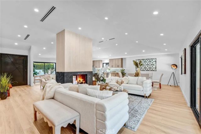 6847 Katherine, Van Nuys, CA 91405