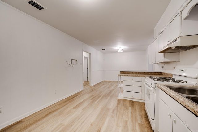 5505 Chaucer Lane, Little Rock, AR 72209