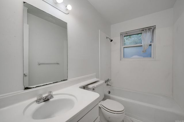 5505 Chaucer Lane, Little Rock, AR 72209