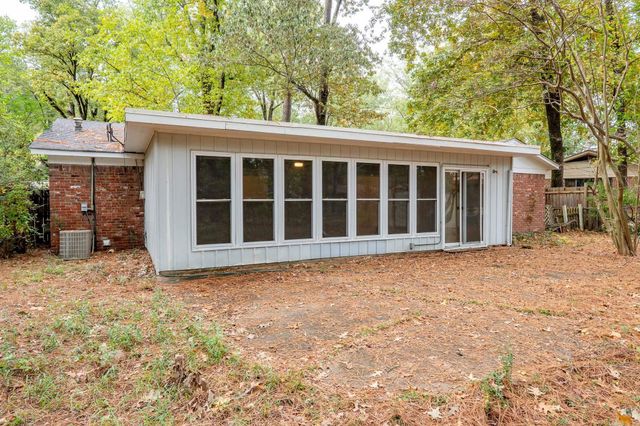 5505 Chaucer Lane, Little Rock, AR 72209