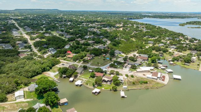 5003 Frio Drive, Granbury, TX 76048
