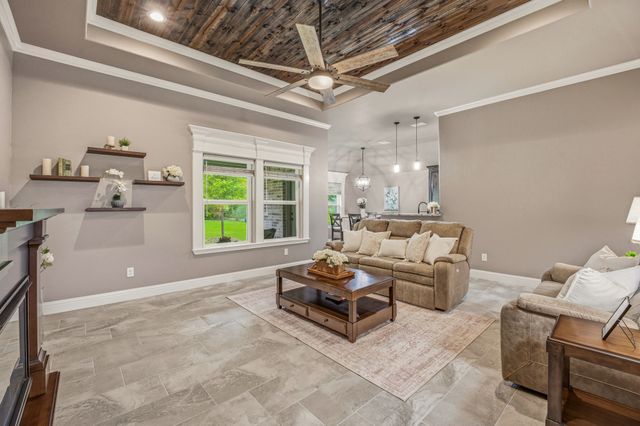 5003 Frio Drive, Granbury, TX 76048