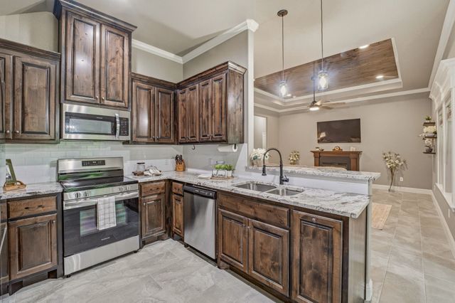 5003 Frio Drive, Granbury, TX 76048