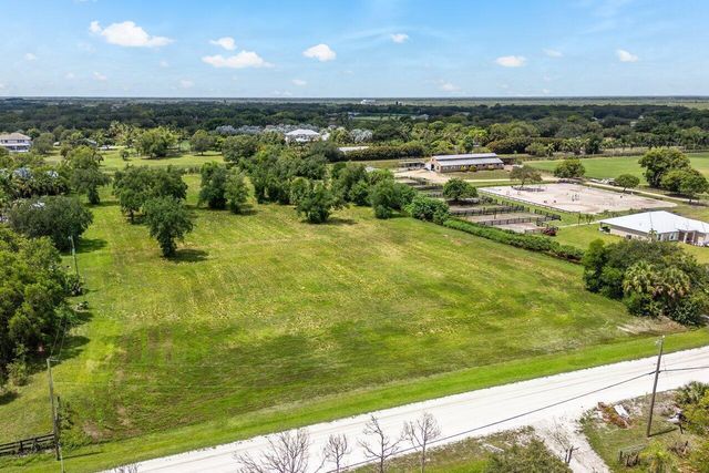 16526 Hollow Tree Lane, Wellington, FL 33470