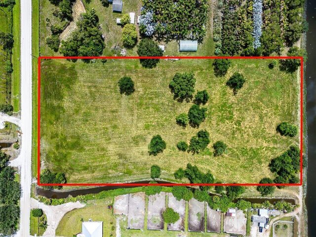 16526 Hollow Tree Lane, Wellington, FL 33470