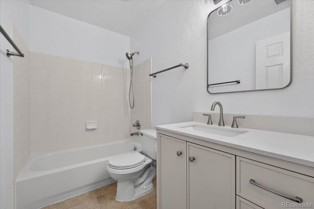 1232 S Waco Street A, Aurora, CO 80017