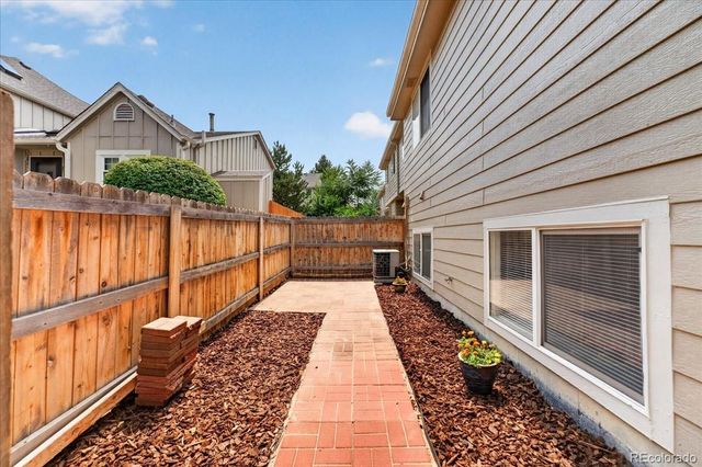 1232 S Waco Street A, Aurora, CO 80017