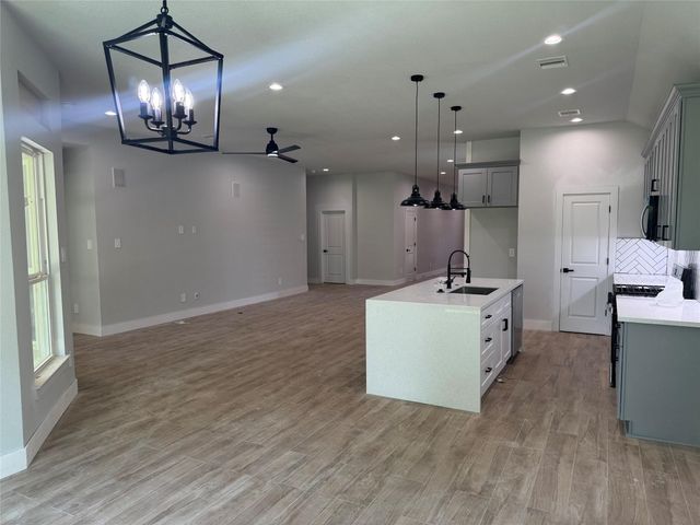 14203 Sandalfoot Street, Houston, TX 77095
