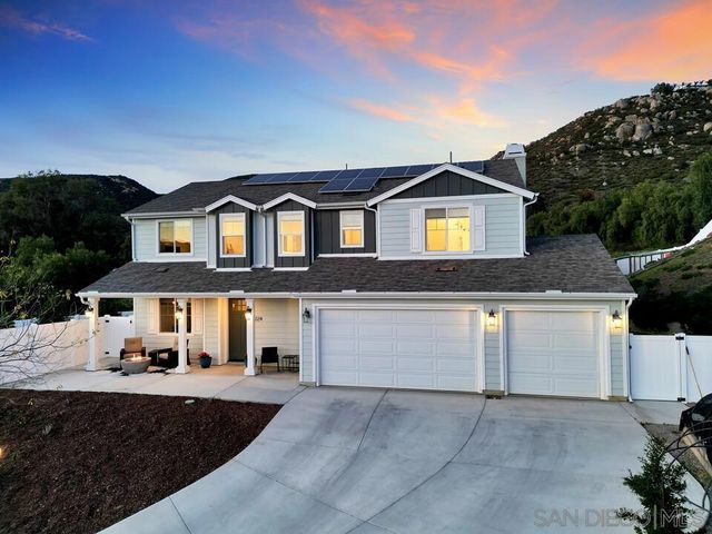 10224 Noble Way, Santee, CA 92071