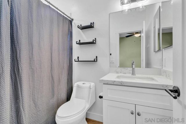 10224 Noble Way, Santee, CA 92071