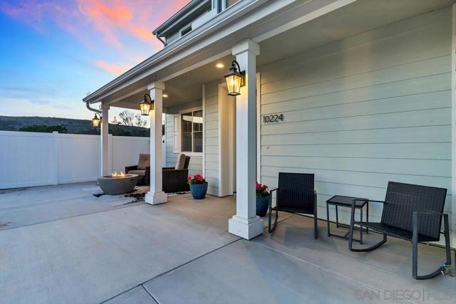 10224 Noble Way, Santee, CA 92071