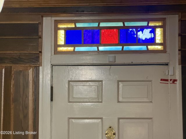 3939 Old Brownsboro Rd, Louisville, KY 40207