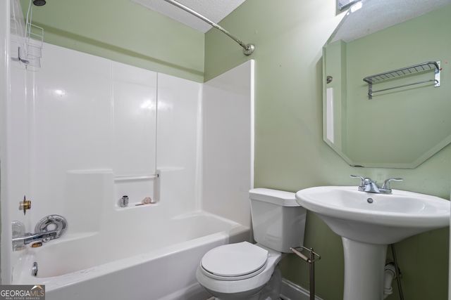 210 Blue Ridge Avenue, Demorest, GA 30535