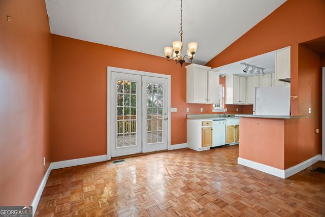 210 Blue Ridge Avenue, Demorest, GA 30535