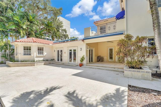 244 SW 28th Road 0, Miami, FL 33129