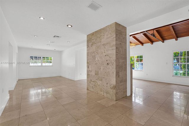 244 SW 28th Road 0, Miami, FL 33129