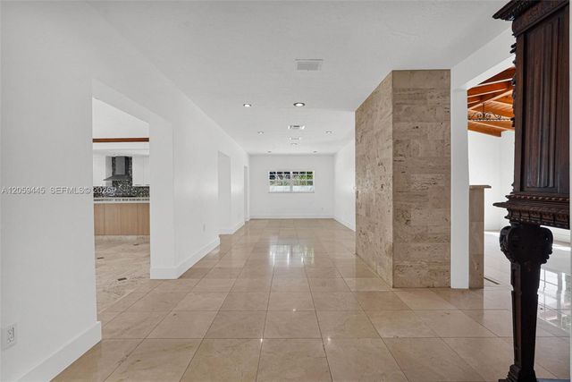 244 SW 28th Road 0, Miami, FL 33129