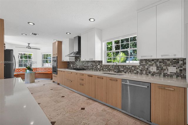 244 SW 28th Road 0, Miami, FL 33129