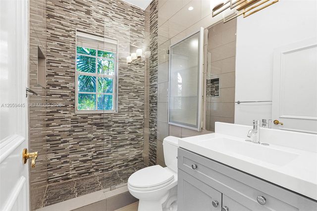 244 SW 28th Road 0, Miami, FL 33129