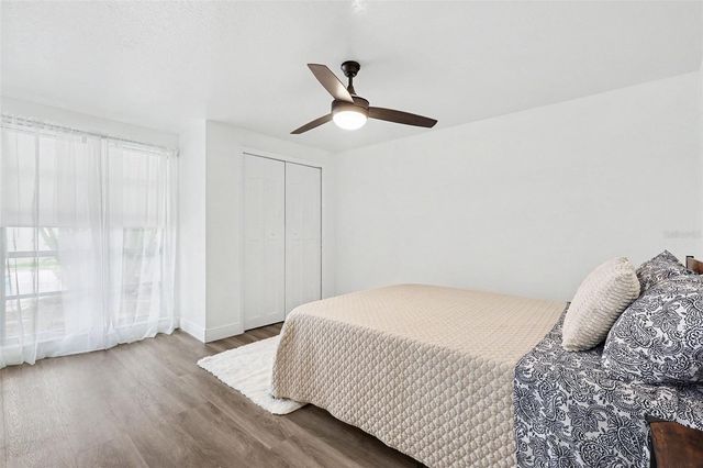 8253 GREENLEAF CIRCLE, Tampa, FL 33615