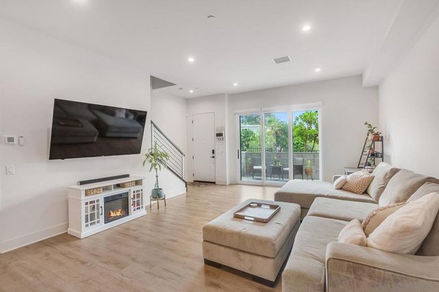 1055 32nd St 8, San Diego, CA 92102