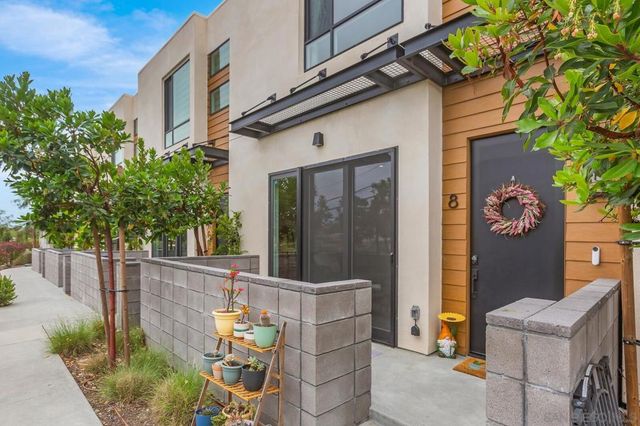 1055 32nd St 8, San Diego, CA 92102