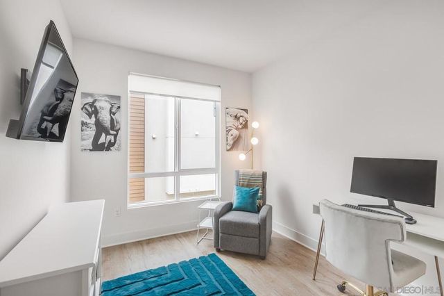 1055 32nd St 8, San Diego, CA 92102