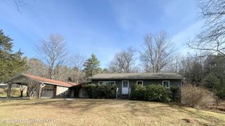 200 Van Vlierden Road, Saugerties, NY 12477