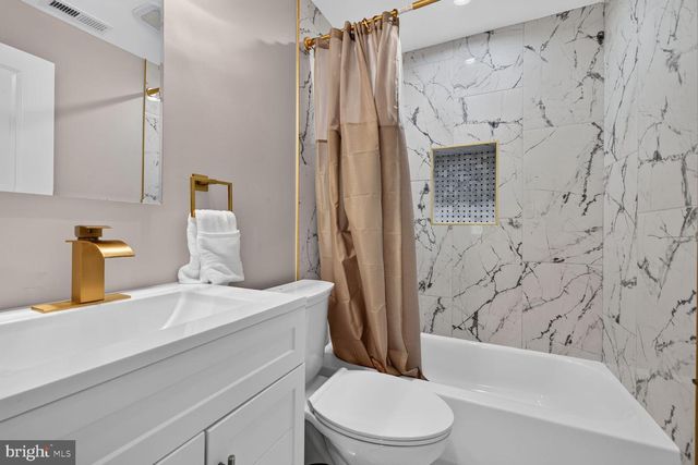 8001 MILLS MANOR CT, Thurmont, MD 21788