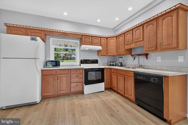 8001 MILLS MANOR CT, Thurmont, MD 21788